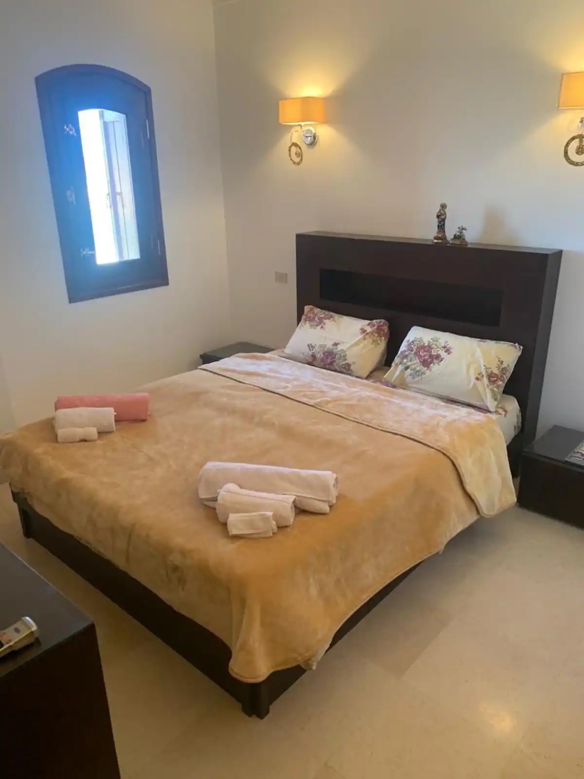 el gouna 2bedroom flat to rent main bedroom