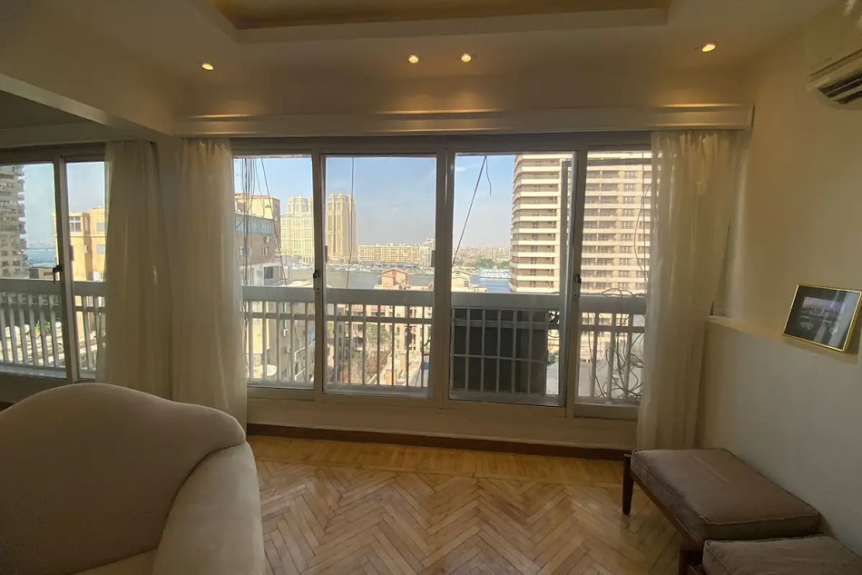 zamalek 2 bedroom property living room