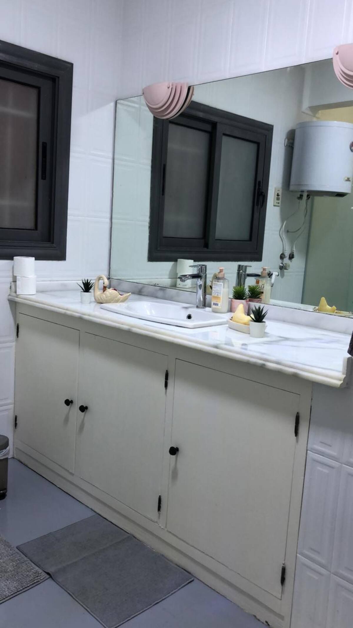 zamalek 3bed flat cairo property bathroom